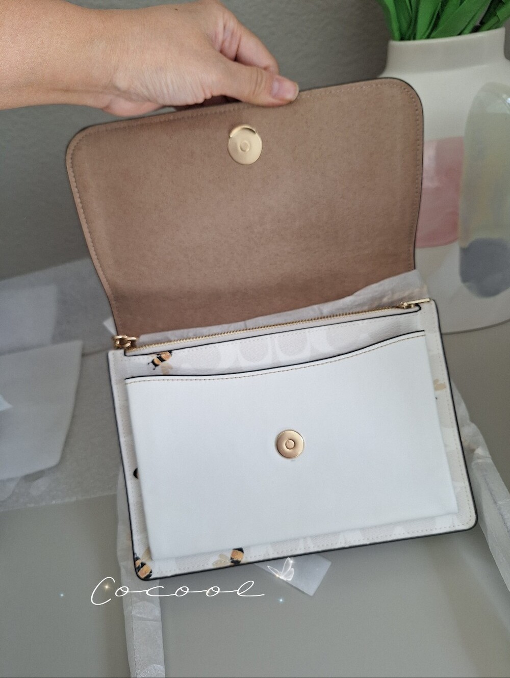 Coach Klare Crossbody Bag In Signature Canvas With Bee Print NWT! - Picture 4 of 15